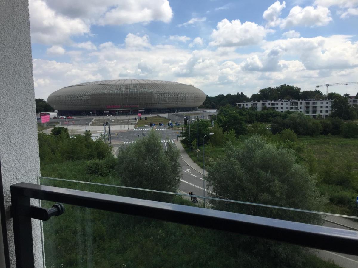 Arena No. 100 * Krakau